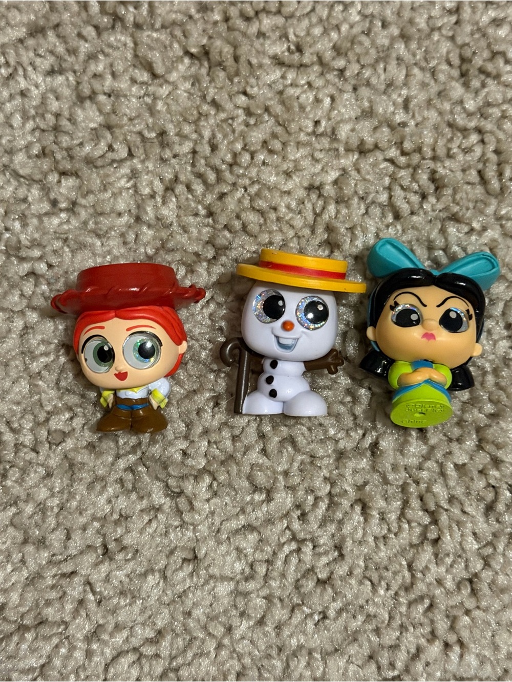 Disney Doorables Bundle Lot of 3 Drizella (ultra rare), Olaf and Jessie
